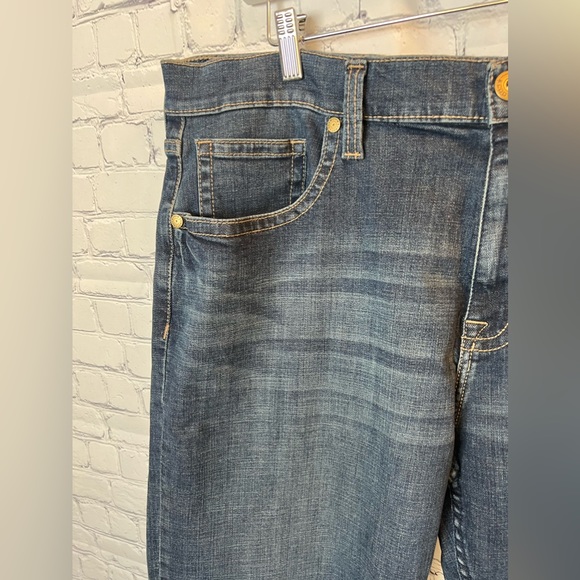 Cody James Relaxed Straight Fit Jeans - Picture 2 of 8